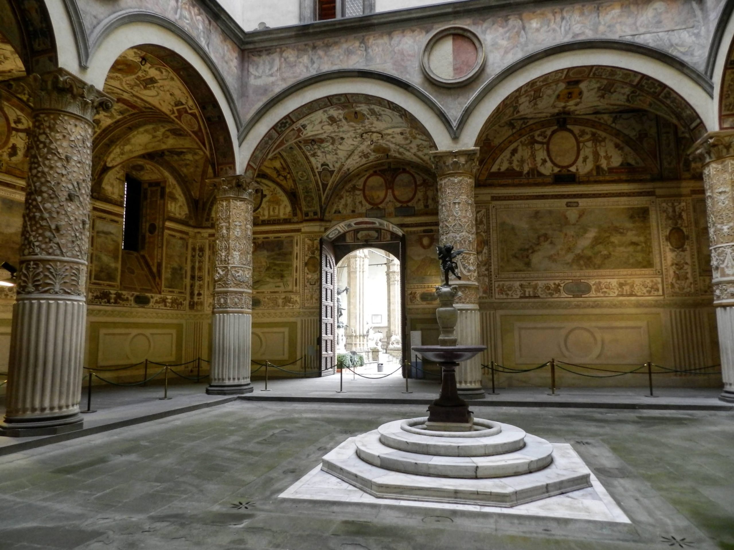 Dziedziniec Palazzo Vecchio