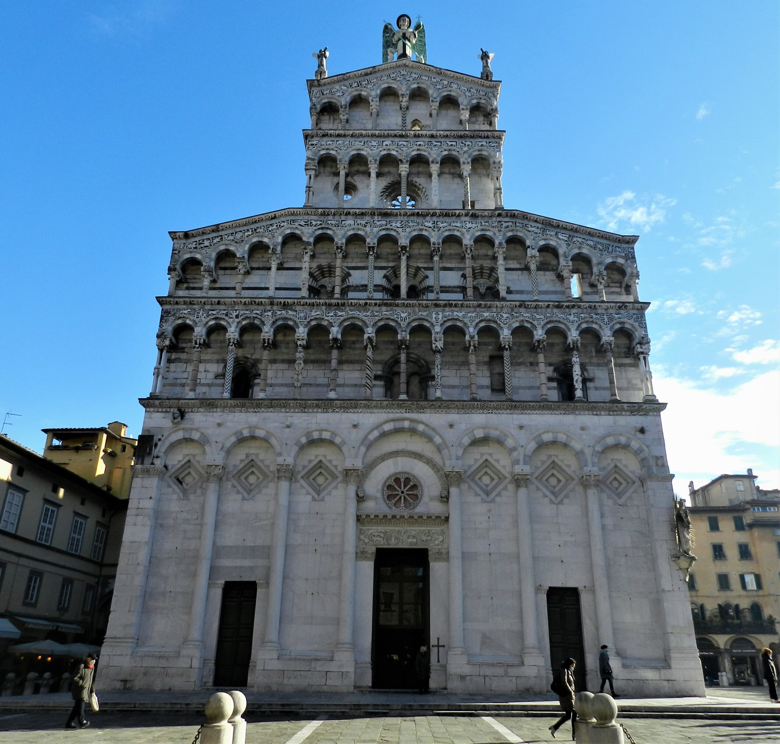 Kościół San Michele in Foro, Św. Michała w Lukka, Toskania, widok fasady