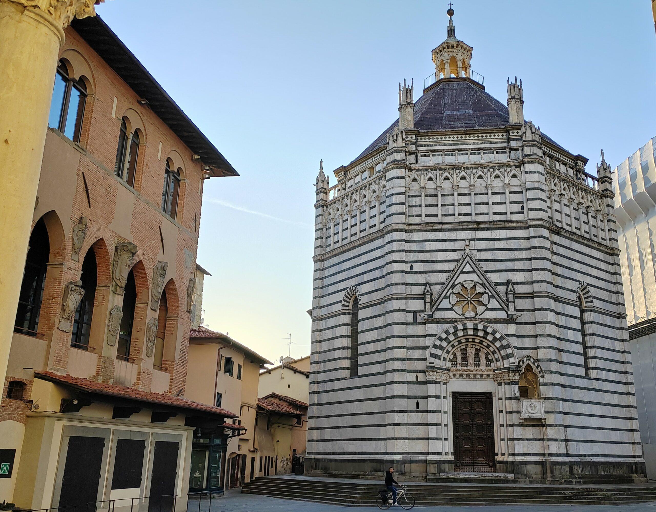 pistoia w toskanii baptysterium